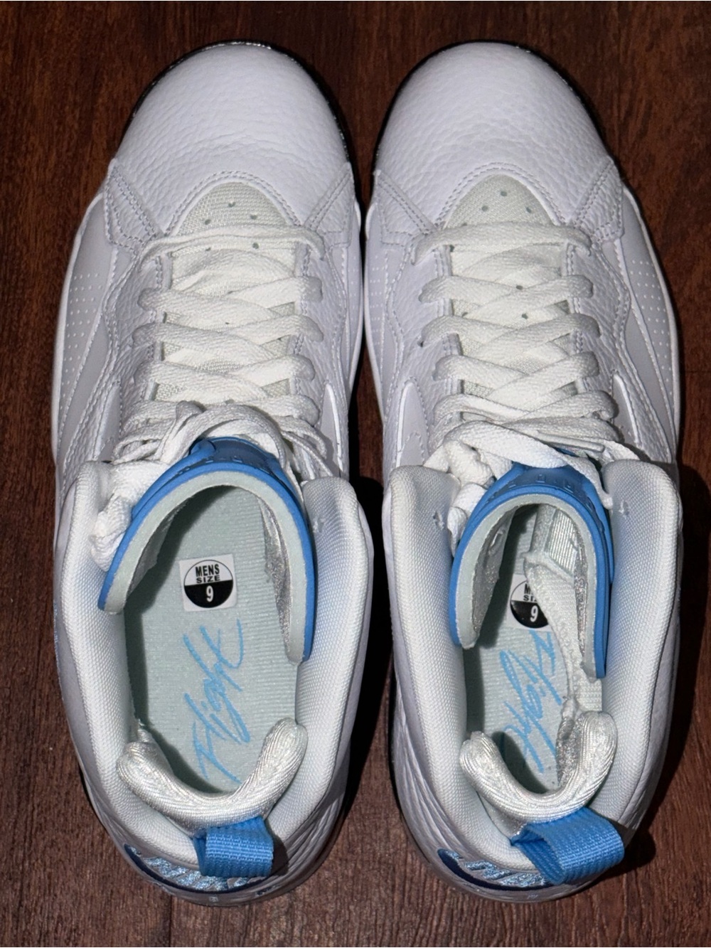 Jordan size 9 - Picture 8 of 16